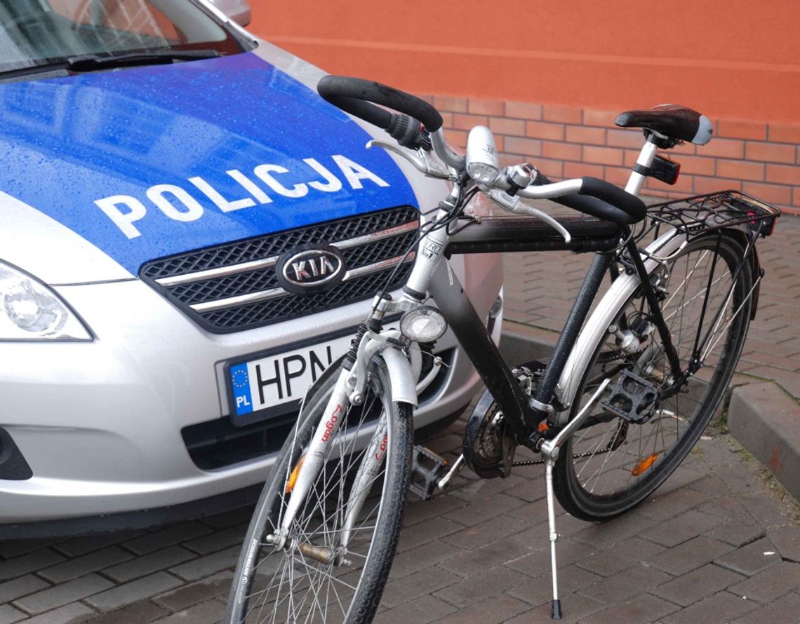 Praca w policji - w kolejce z podaniem i cv