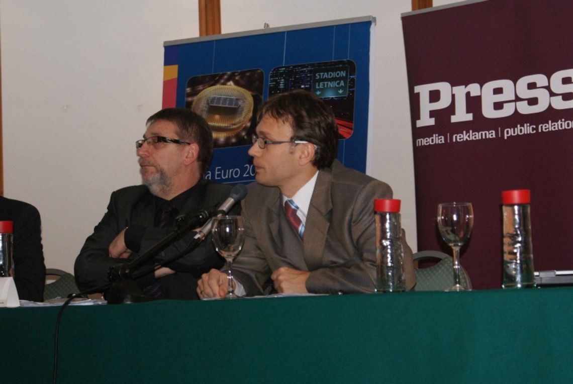 Press Euro: Baltic Arena na sprzedaż, loże dla VIP-ów