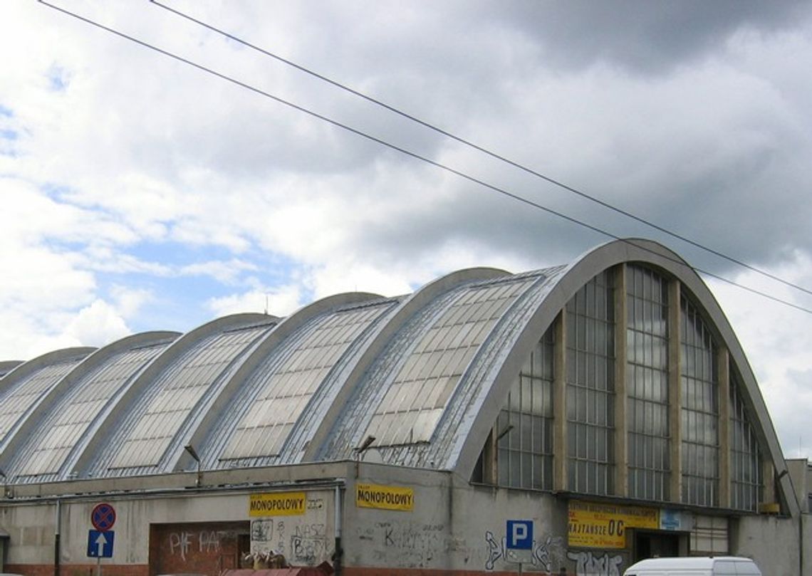 Problemy kupców z Zespołu Miejskich Hal Targowych Problemy kupców z Zespołu Miejskich Hal Targowych