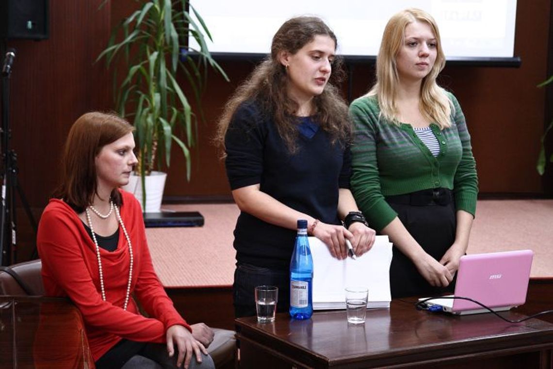 Protesty, manifestacje i tortury. Święta w więzieniu
Protesty, manifestacje i tortury. Święta w więzieniu