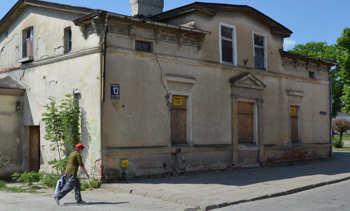 Przedsiębiorca chce ocalić, urzędnicy wolą rozebrać Przedsiębiorca chce ocalić, urzędnicy wolą rozebrać