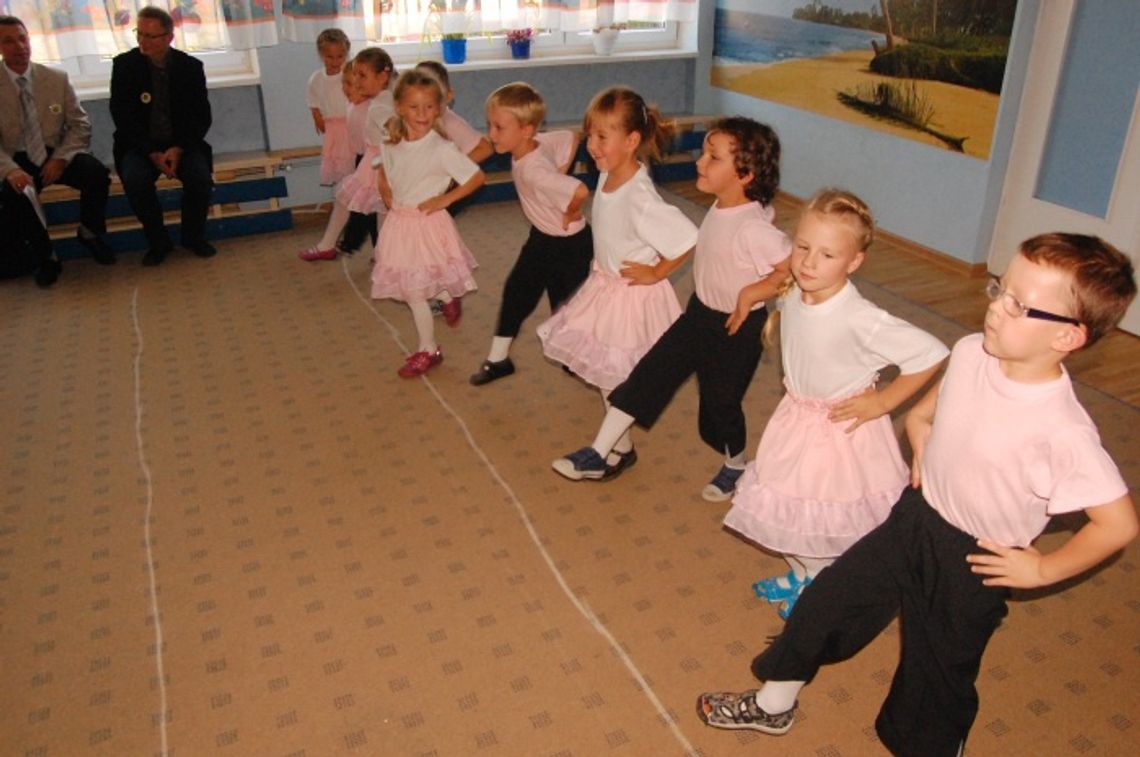 Przedszkolaki z „Jarzębinki” dadzą pokaz mody Przedszkolaki z „Jarzębinki” dadzą pokaz mody