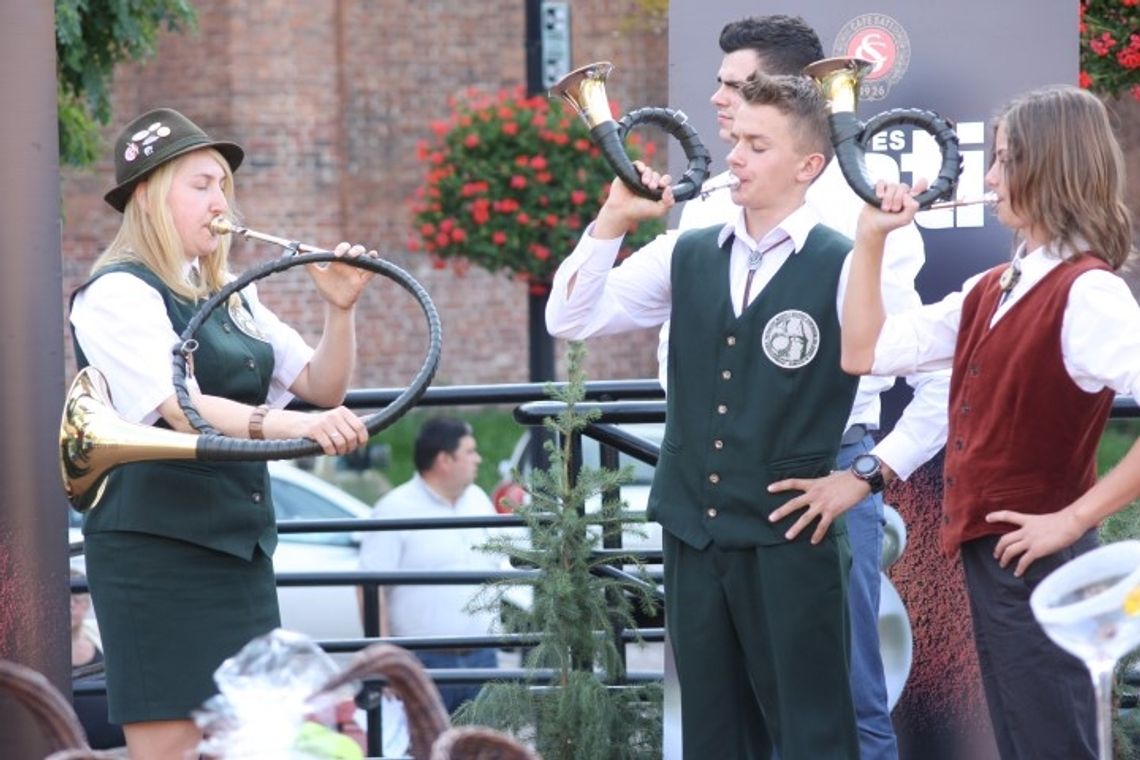 Przegląd Muzyki i Kultury Myśliwskiej Przegląd Muzyki i Kultury Myśliwskiej