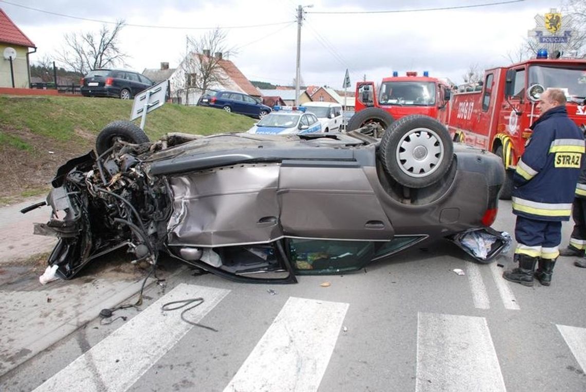 Przejechał na dachu 60 metrów 