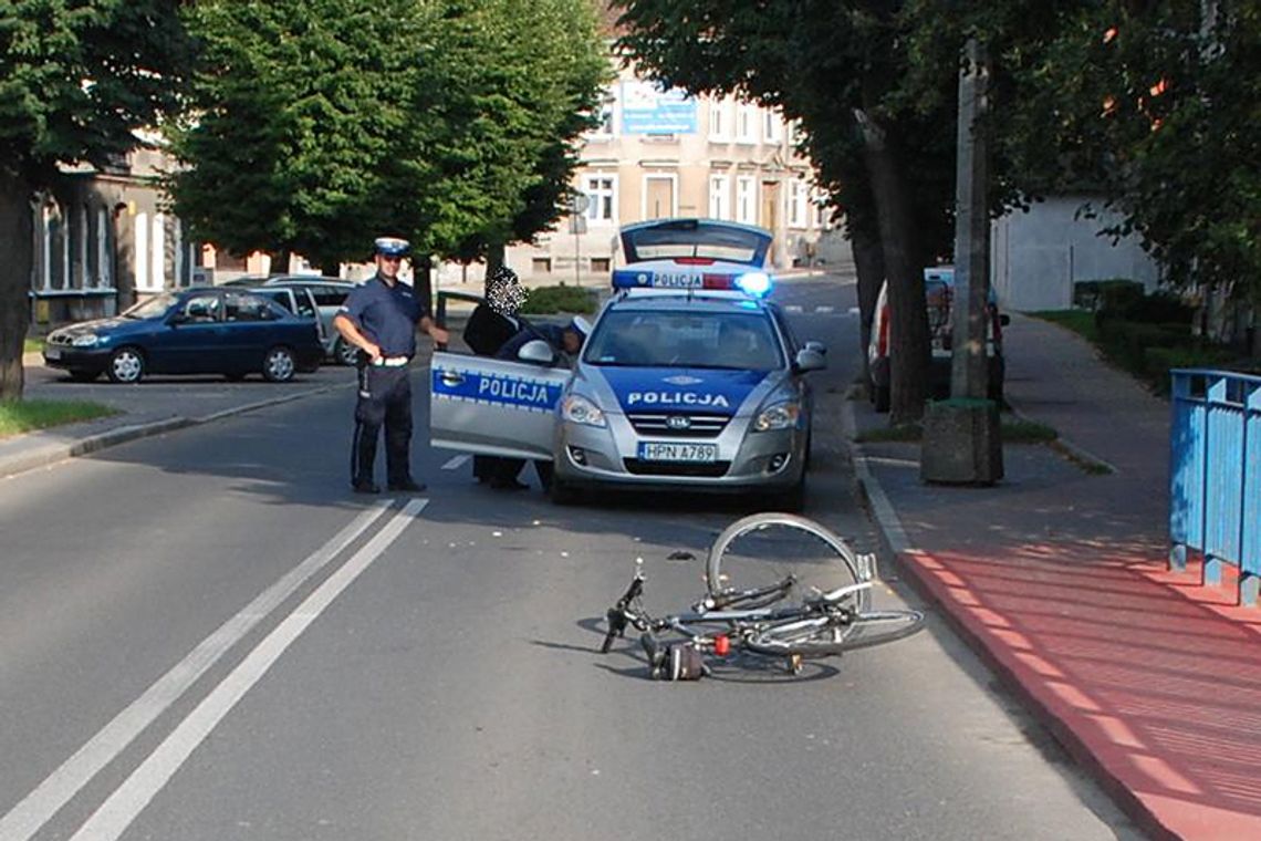 Przejechał rowerzystę i uderzył w auto