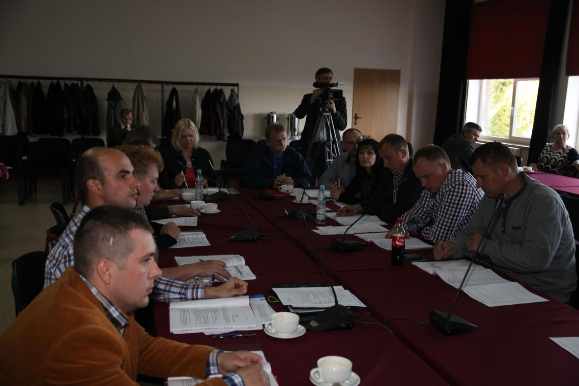 Przełamano pierwsze lody w  sprawie spornych terenów w Bądkach