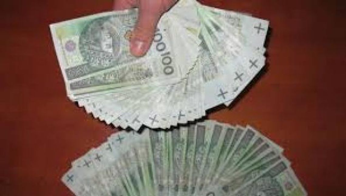 Prześwietlamy majątki radnych! Sprawdzamy kasę radnych powiatowych Prześwietlamy majątki radnych! Sprawdzamy kasę radnych powiatowych