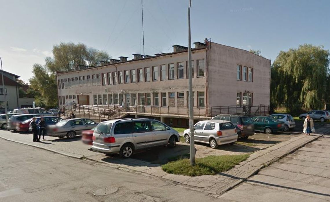 Przychodni grozi zawalenie? Prezes uspokaja, ale prace będą niezbędne Przychodni grozi zawalenie? Prezes uspokaja, ale prace będą niezbędne