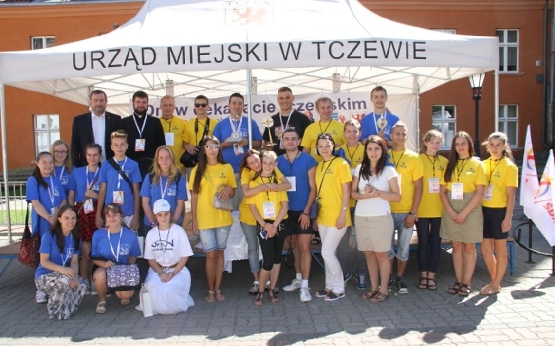 Przystanek Tczew - pielgrzymi z Ukrainy jadą na Światowe Dni Młodzieży Przystanek Tczew - pielgrzymi z Ukrainy jadą na Światowe Dni Młodzieży