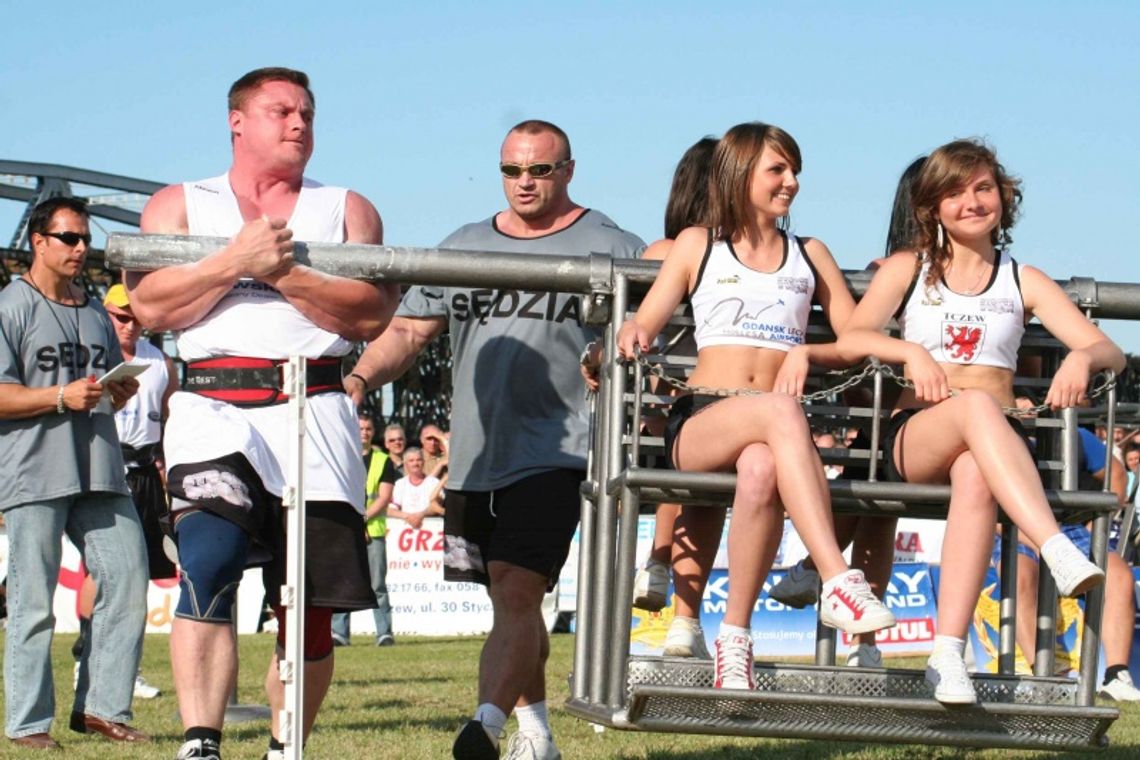 Puchar Świata Strong Man Stone Design dla Grzegorza Szymańskiego Puchar Świata Strong Man Stone Design dla Grzegorza Szymańskiego