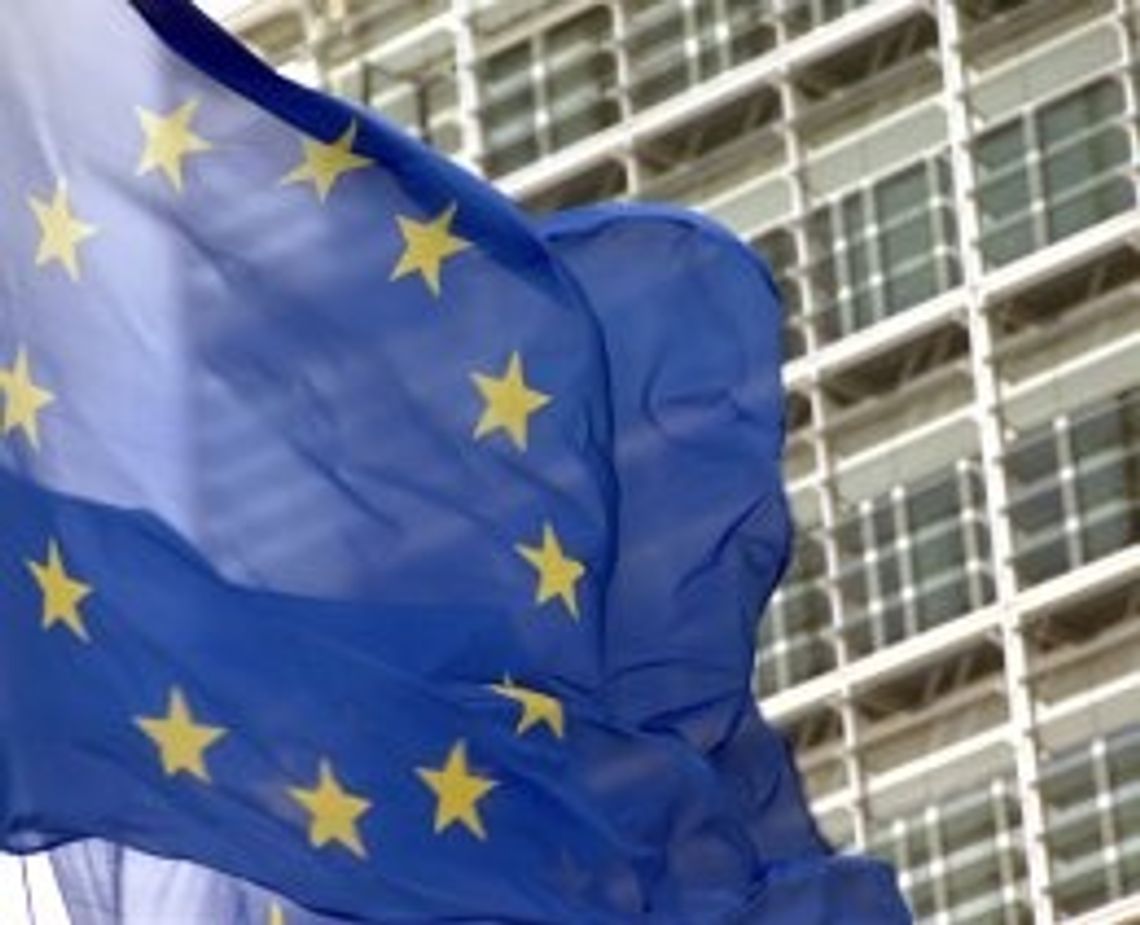 Pytanie w referendum o rezygnajcję ze złotówki na rzecz euro Pytanie w referendum o rezygnajcję ze złotówki na rzecz euro