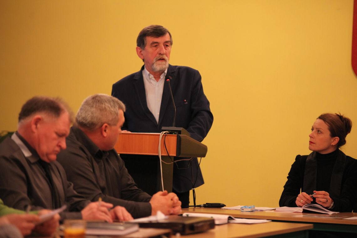 Radni rozczarowani brakiem działań na drogach powiatowych Radni rozczarowani brakiem działań na drogach powiatowych