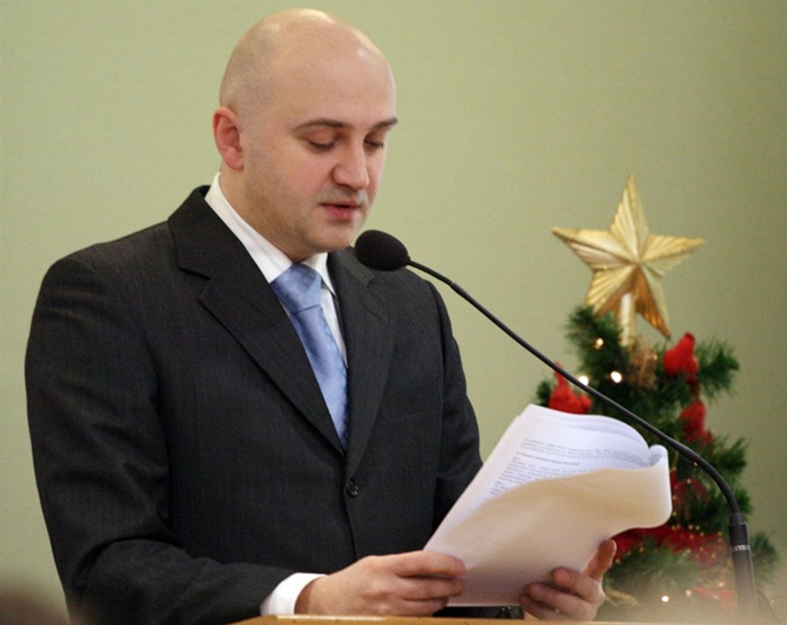 Razem i Odpowiedzialnie coraz chudsze. Kolejni radni zmieniają barwy klubowe Razem i Odpowiedzialnie coraz chudsze. Kolejni radni zmieniają barwy klubowe