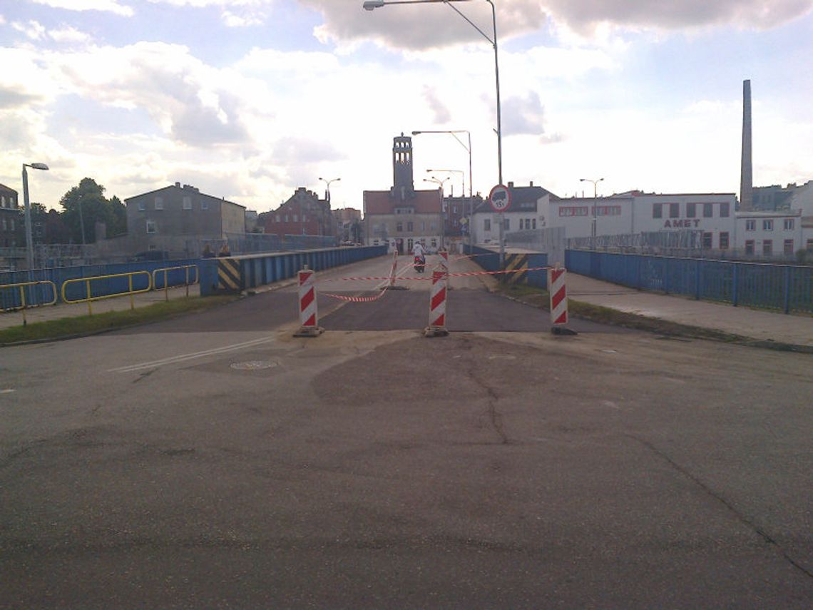 Remont całego pasa - oznaczenia niepotrzebne? Remont całego pasa - oznaczenia niepotrzebne?