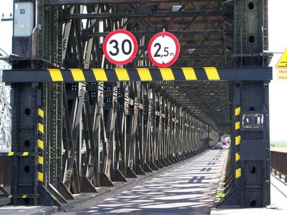 Remont mostu tczewskiego. Zamknięcie ruchu również dla pieszych Remont mostu tczewskiego. Zamknięcie ruchu również dla pieszych