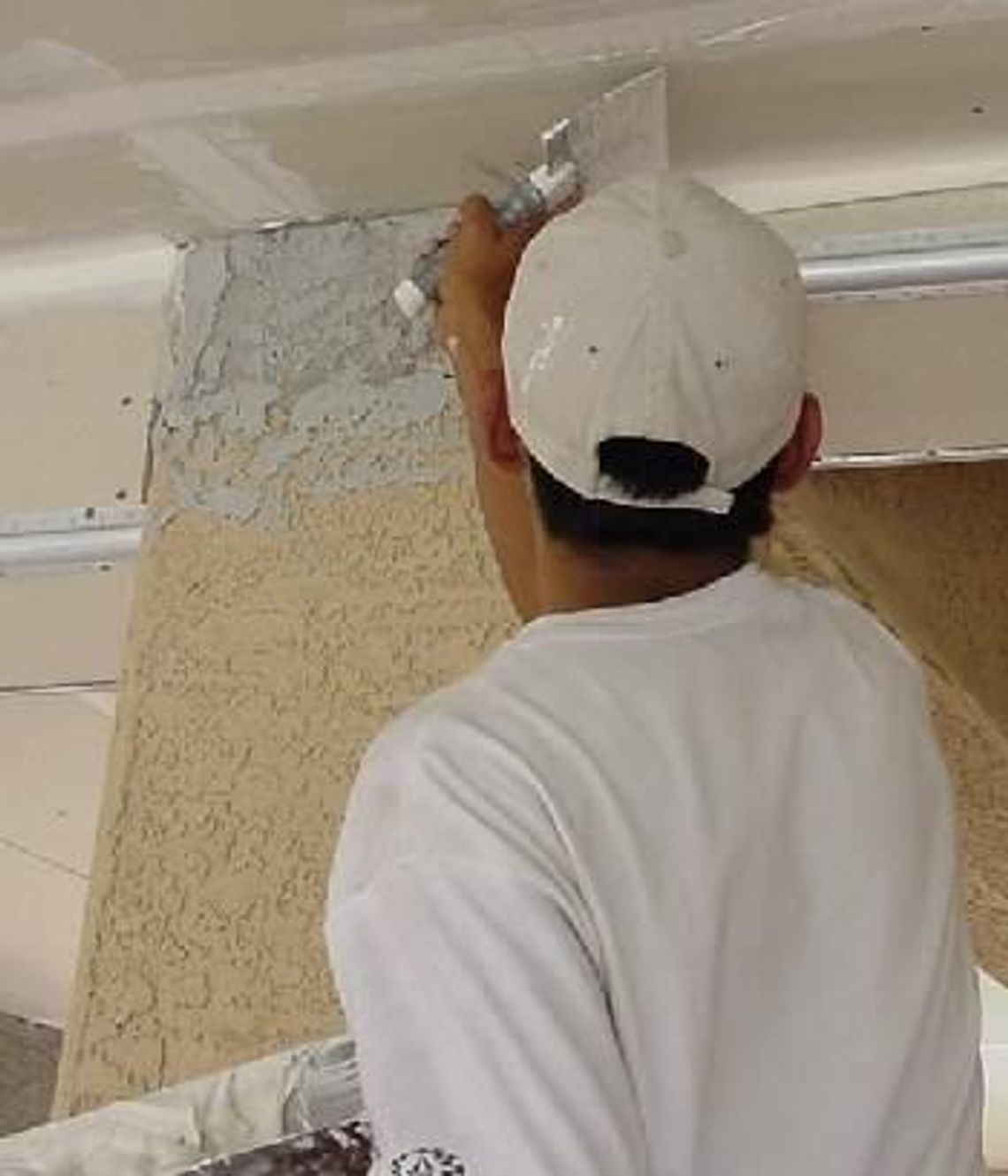 Remontują i porządkują za darmo - więźniowie chcą pracować Remontują i porządkują za darmo - więźniowie chcą pracować