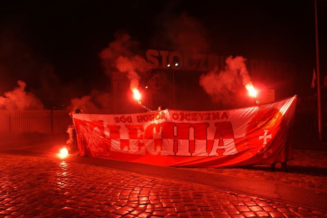 "Rewolucja rozpoczęta przez Solidarność trwa i powinna być dokończona przez młode pokolenie" "Rewolucja rozpoczęta przez Solidarność trwa i powinna być dokończona przez młode pokolenie"