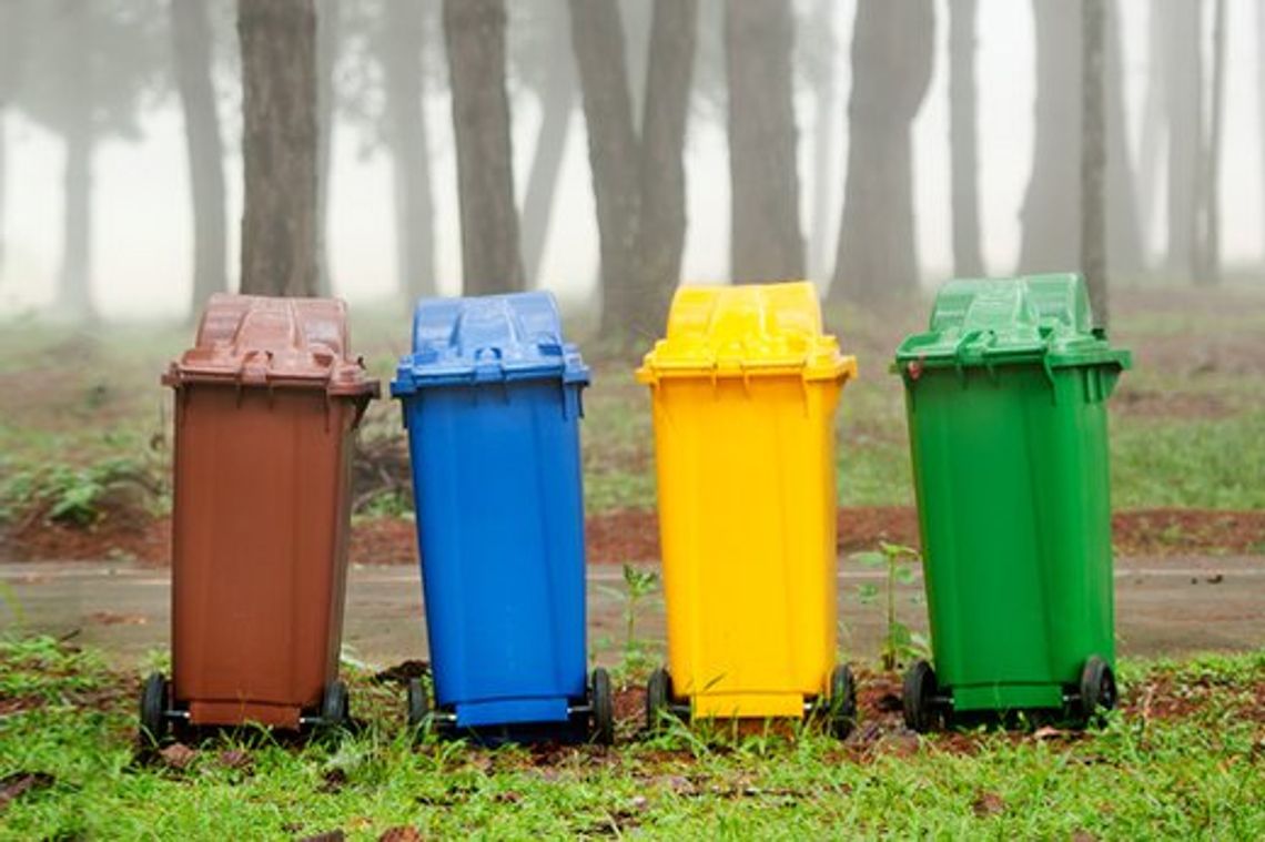 "Rewolucja" śmieciowa "Rewolucja" śmieciowa