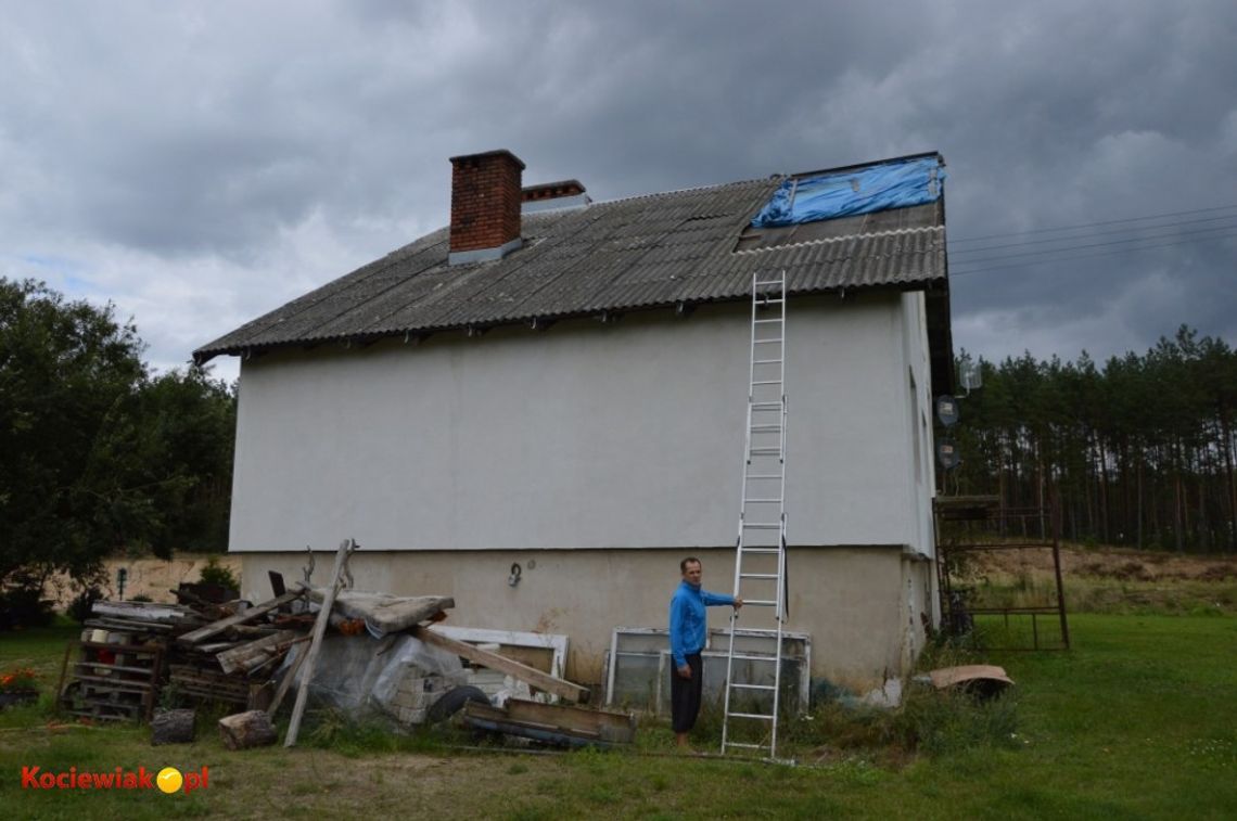 Rodzinie z Kolincza zerwało dach na budynku mieszkalnym. Potrzebna jest pomoc!