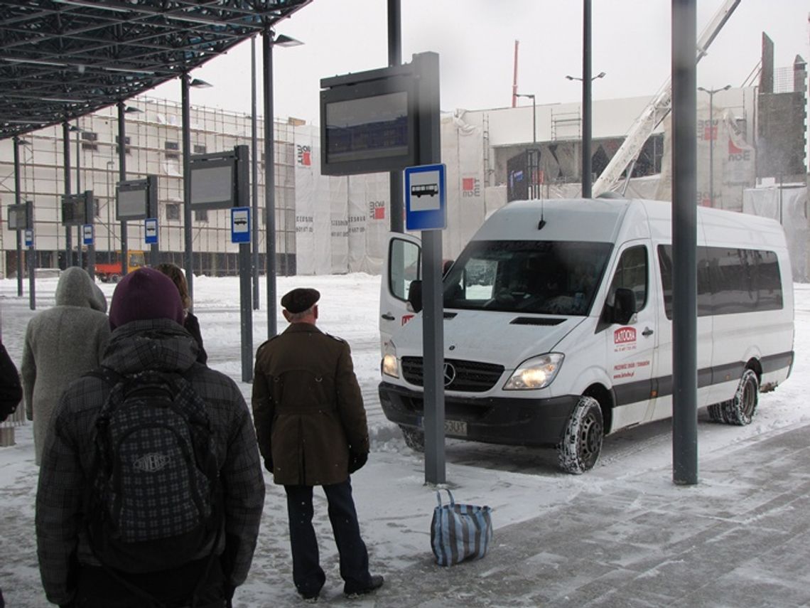 Ruszył węzeł – dezorientacja pasażerów i... kierowców Ruszył węzeł – dezorientacja pasażerów i... kierowców