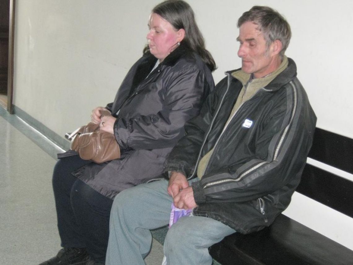 Sąd nie odebrał władzy rodzicielskiej. Ewa zostanie z rodzicami Sąd nie odebrał władzy rodzicielskiej. Ewa zostanie z rodzicami