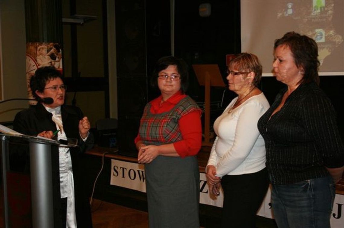 Samotność jest jak płomyk Samotność jest jak płomyk