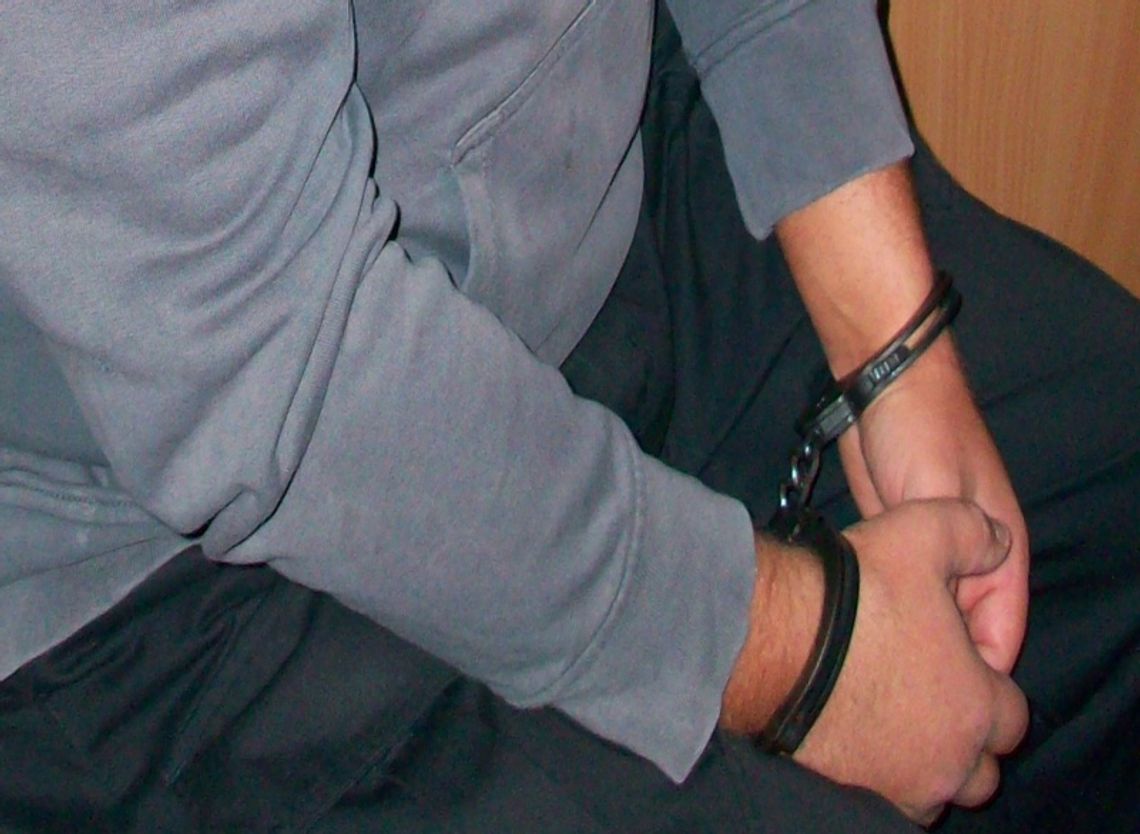 Sędzia na usługach przestępcy!!? 10 tys. zł rocznie haraczu za odwlekanie podpisu Sędzia na usługach przestępcy!!? 10 tys. zł rocznie haraczu za odwlekanie podpisu