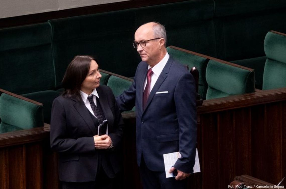 Sejm wybrał Włodzimierza Czarzastego na Marszałka Sejmu RP Sejm wybrał Włodzimierza Czarzastego na Marszałka Sejmu RP