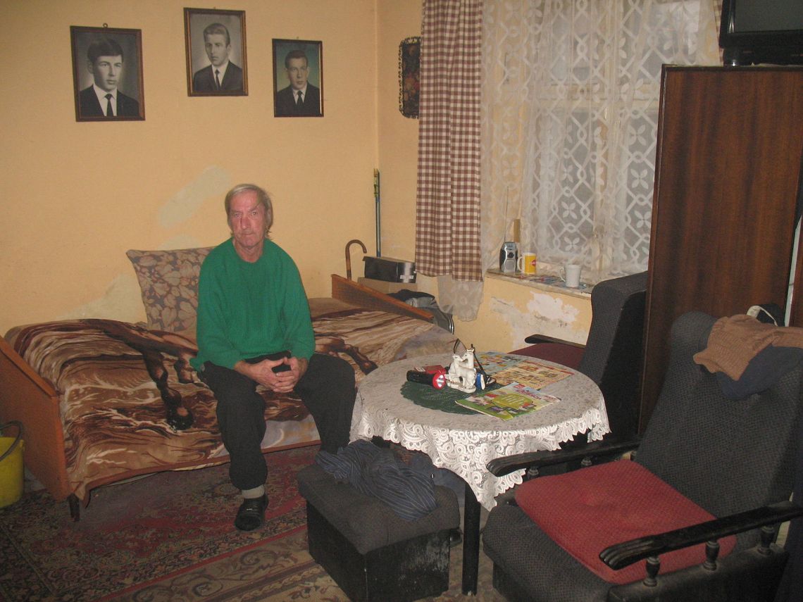 Siekierą miał zaatakować policjantów. Pojechaliśmy do jego domu Siekierą miał zaatakować policjantów. Pojechaliśmy do jego domu