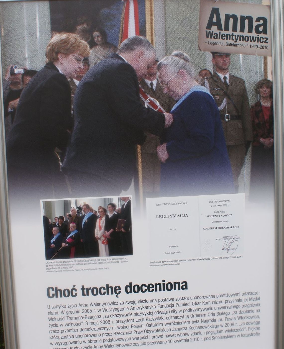 Skandal posmoleński - okłamywanie społeczeństwa. "Godność" domaga się dymsji Skandal posmoleński - okłamywanie społeczeństwa. "Godność" domaga się dymsji