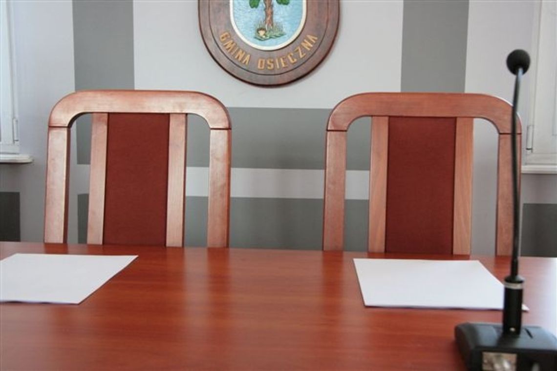 Skazani za wyłudzenie radni odeszli z… honorem Skazani za wyłudzenie radni odeszli z… honorem