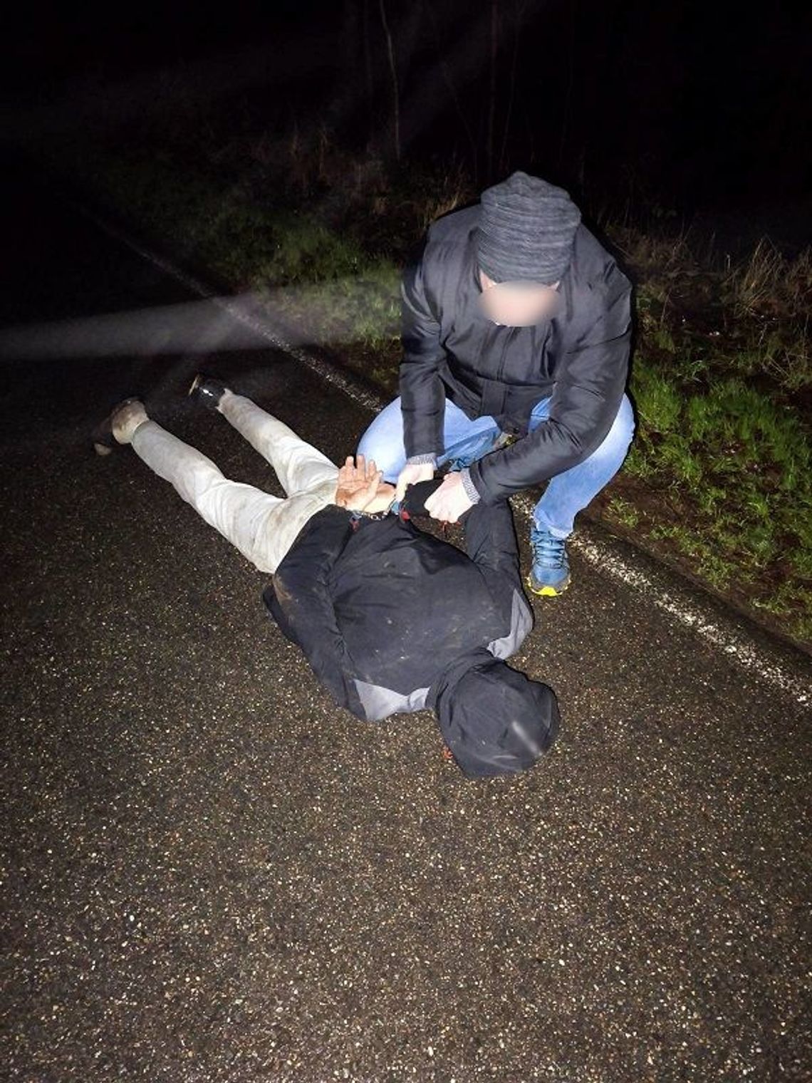 ŚMIERTELNIE POTRĄCIŁ PIESZEGO I UCIEKŁ Z MIEJSCA ZDARZENIA. ZOSTAŁ ZATRZYMANY