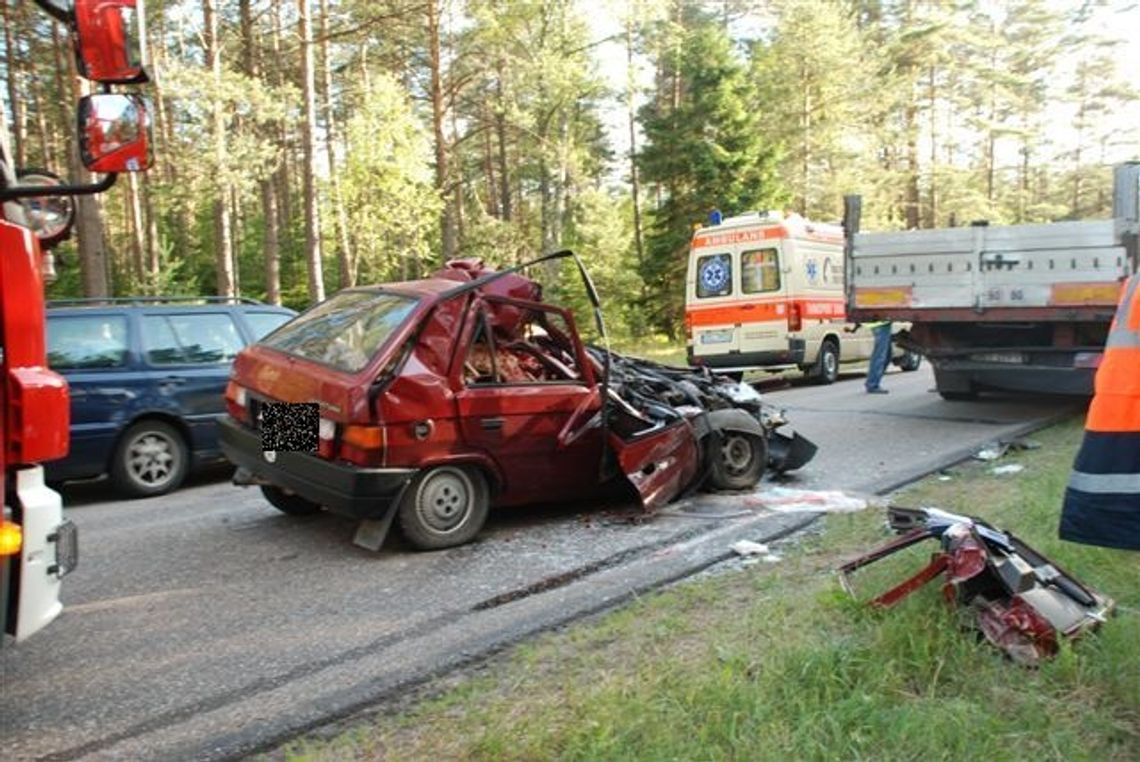 ŚMIERTELNY WYPADEK NA DRODZE. Zginął 16-letni pasażer ŚMIERTELNY WYPADEK NA DRODZE. Zginął 16-letni pasażer