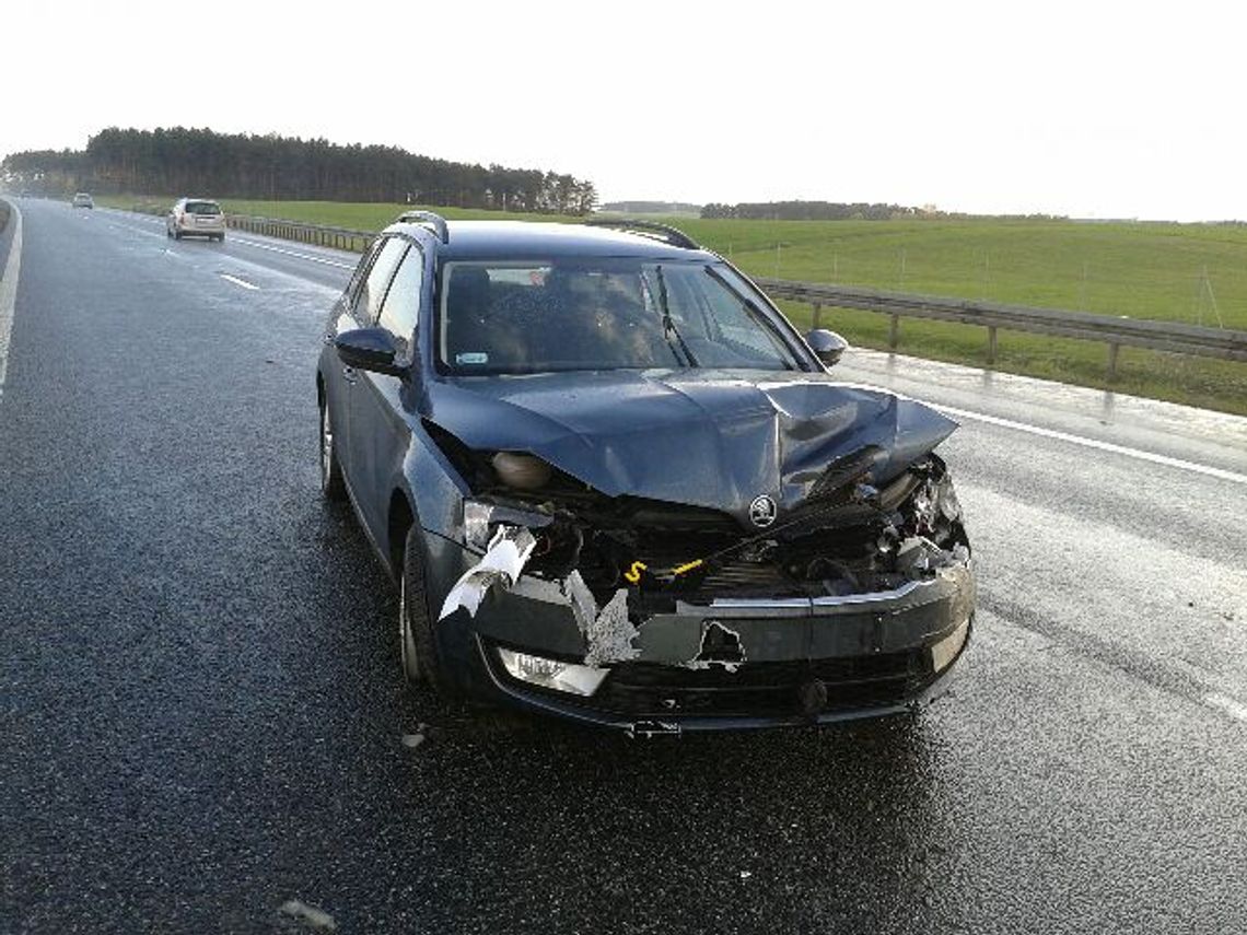 Śnieg na autostradzie! Kolizja za kolizją