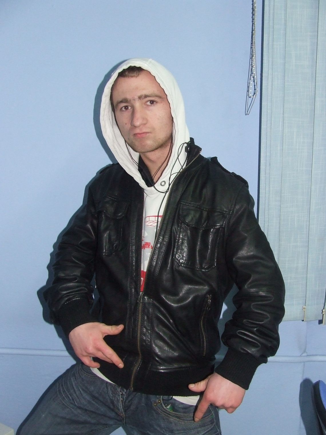 Śpiewający cukiernik w "Must be the Music" Śpiewający cukiernik w "Must be the Music"