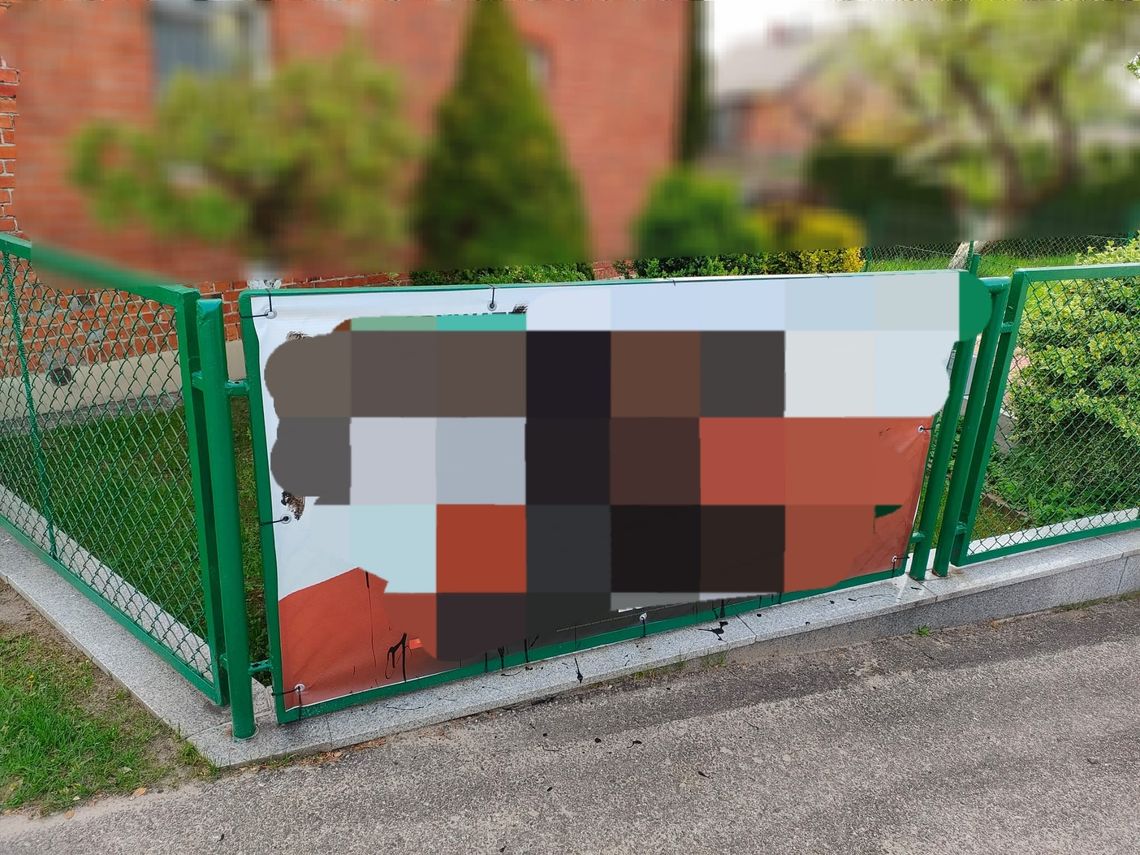 Sprawca zniszczenia baneru wyborczego ukarany