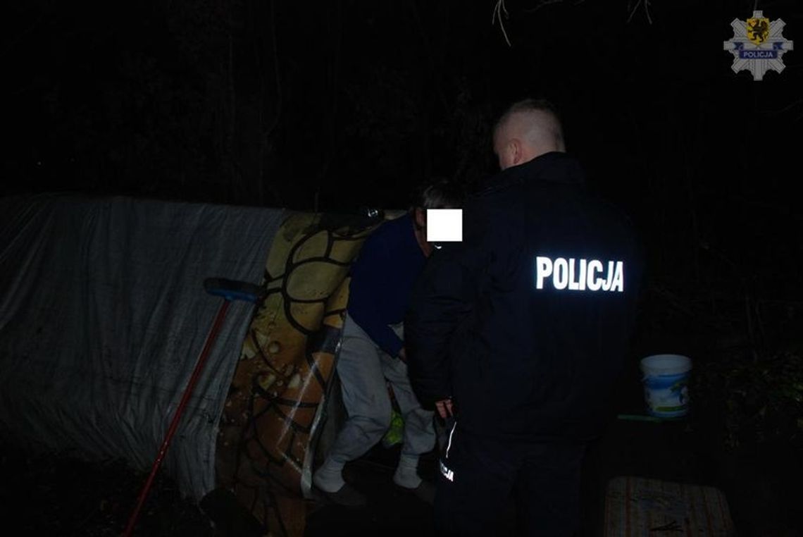 Sprawdzono miejsca przebywania bezdomnych