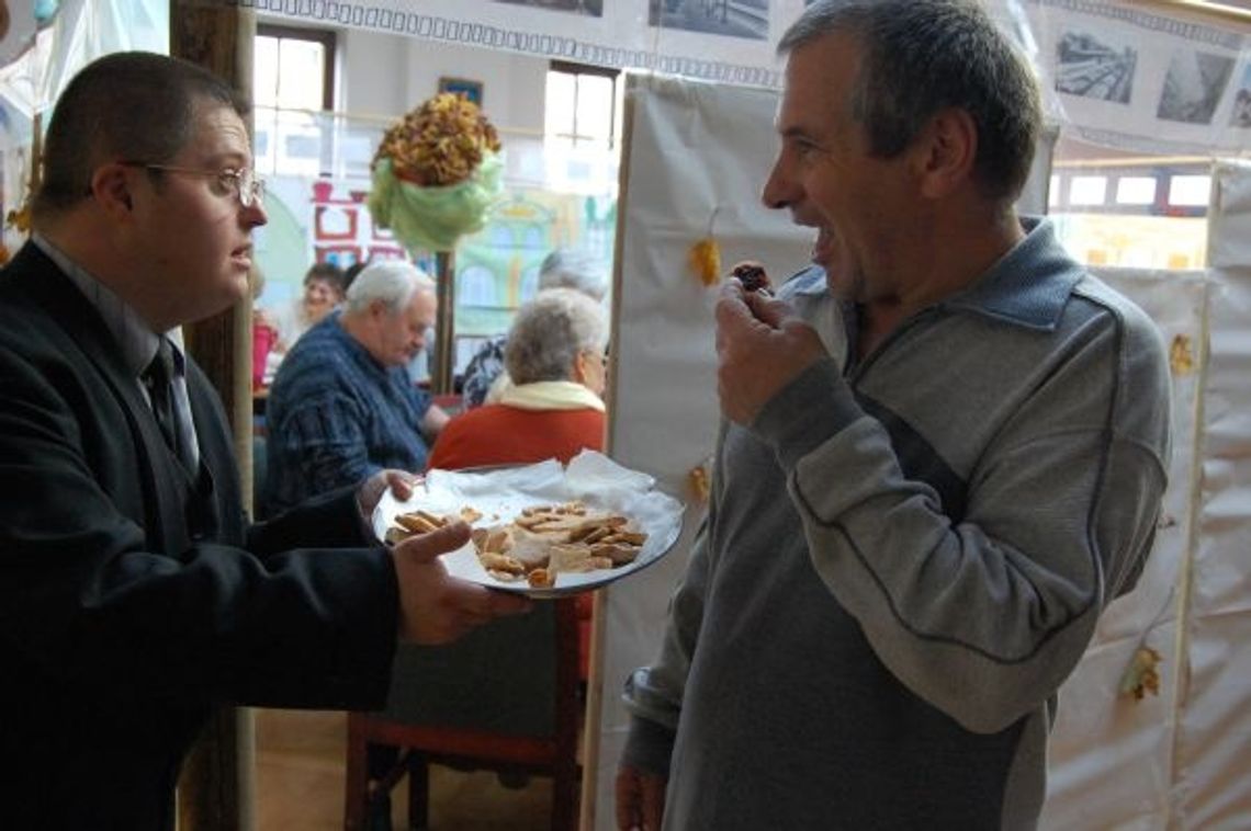 Sprawni inaczej - bardzo plastyczni i fotogeniczni Sprawni inaczej - bardzo plastyczni i fotogeniczni