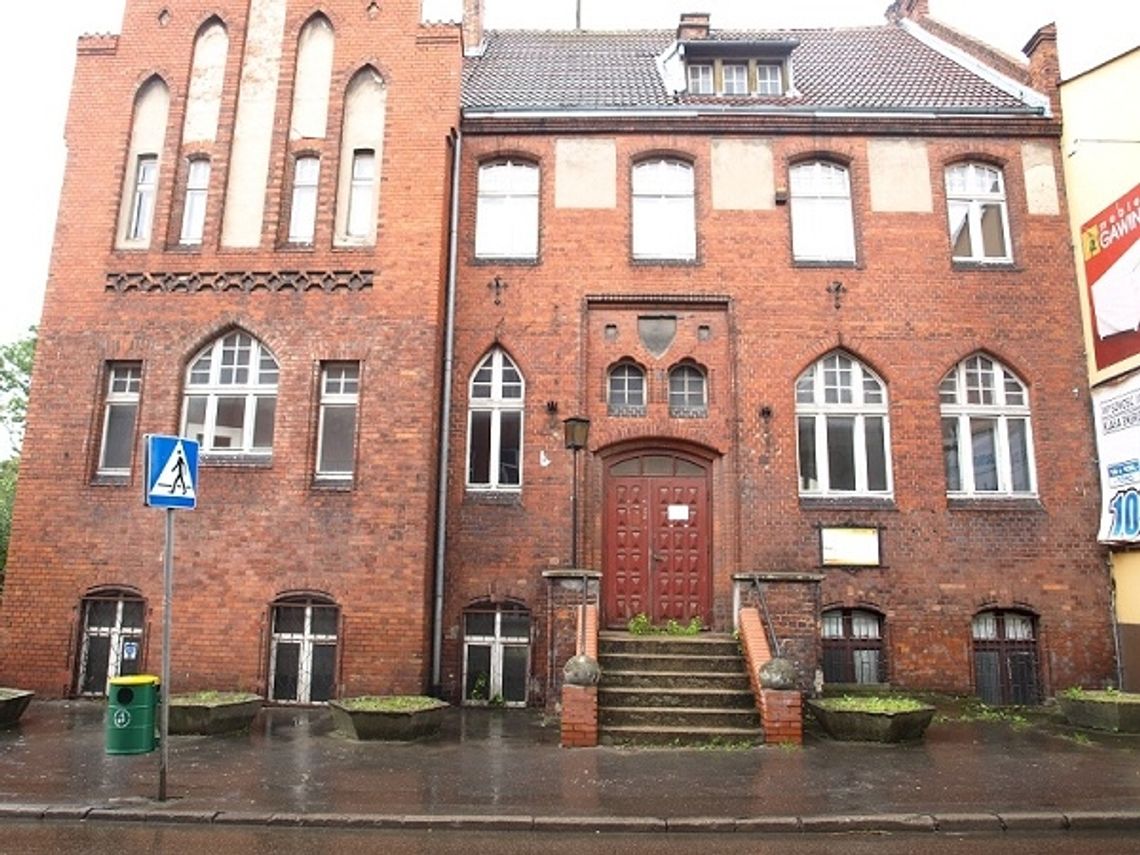 Sprzedać, wynająć czy zrównać z ziemią? Sprzedać, wynająć czy zrównać z ziemią?