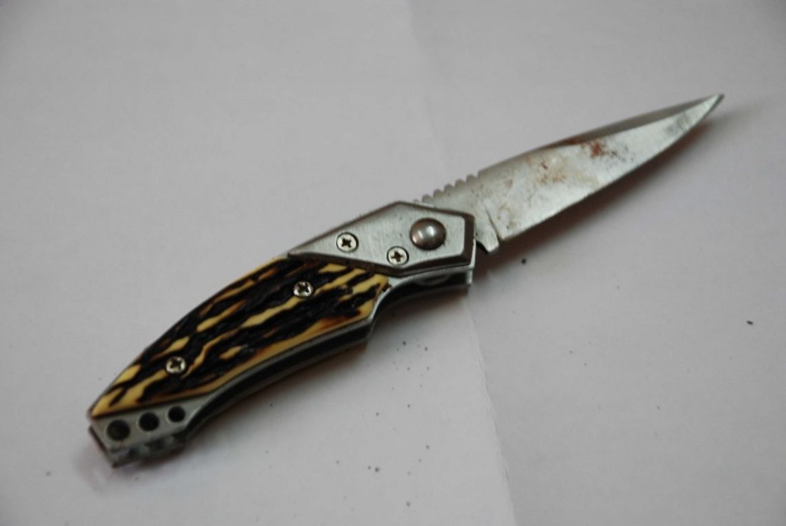 Stanął w obronie żony i został dźgnięty scyzorykiem Stanął w obronie żony i został dźgnięty scyzorykiem