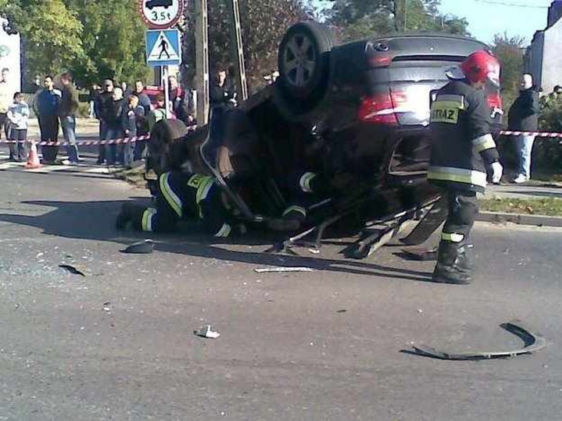 Staranował cztery auta, ranił dwie osoby Staranował cztery auta, ranił dwie osoby