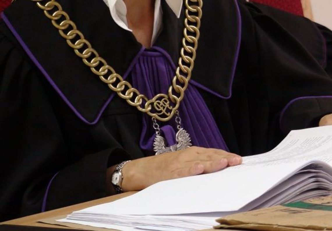 Starkom musi wypłacić 1,5 mln zł odszkodowania! Starkom musi wypłacić 1,5 mln zł odszkodowania!