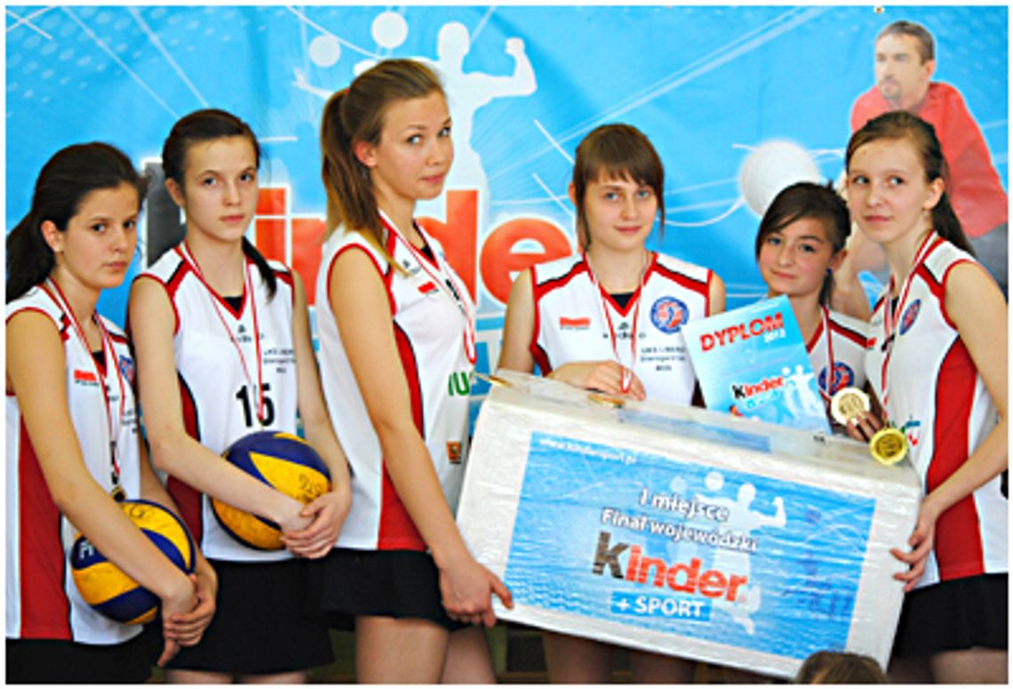 Starogardzianki mistrzyniami Pomorza. Podwójny awans siatkarek Libero Starogardzianki mistrzyniami Pomorza. Podwójny awans siatkarek Libero