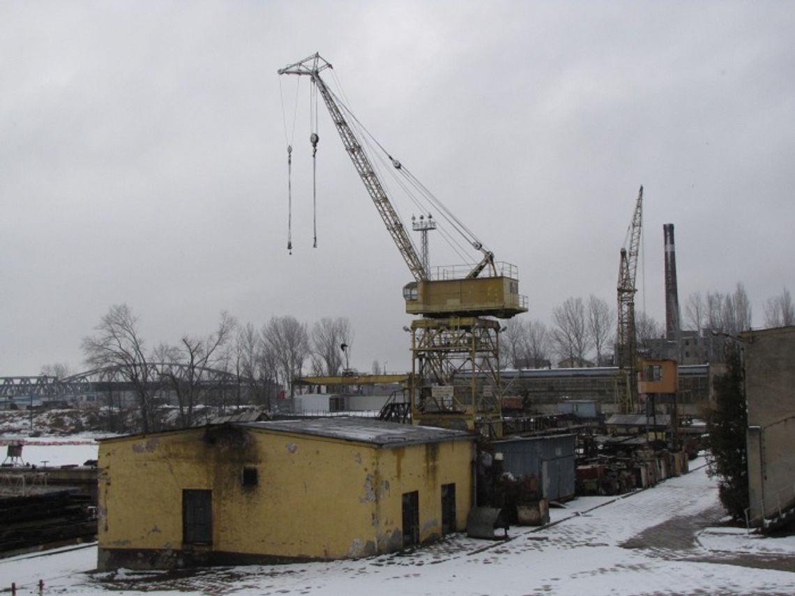 Stoczniowcy zapłacą za leczenie? Problemów pracowników tczewskiej stoczni ciąg dalszy Stoczniowcy zapłacą za leczenie? Problemów pracowników tczewskiej stoczni ciąg dalszy