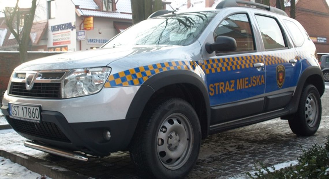 Straż Miejska ma nowiutką Dacię za 62 tys. zł Straż Miejska ma nowiutką Dacię za 62 tys. zł