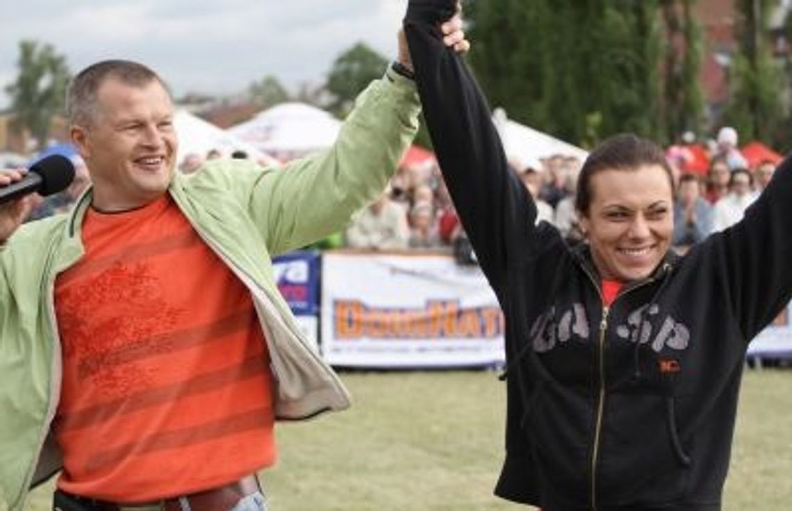 Strongwoman, żarty z Radia Maryja i „prywatne sprawy” posła Platformy Strongwoman, żarty z Radia Maryja i „prywatne sprawy” posła Platformy