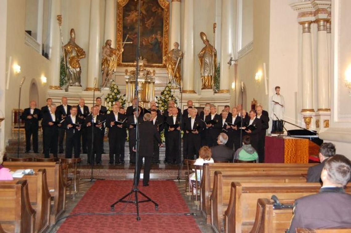 Sukces „Echa” na Litwie. Gromkie śpiewy chórzystów z czterech państw Sukces „Echa” na Litwie. Gromkie śpiewy chórzystów z czterech państw