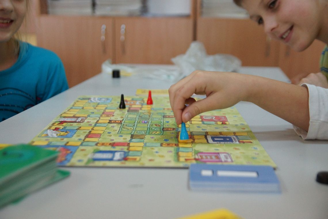 „Świat bez krat”. Zwierze to nie tylko przyjemność „Świat bez krat”. Zwierze to nie tylko przyjemność