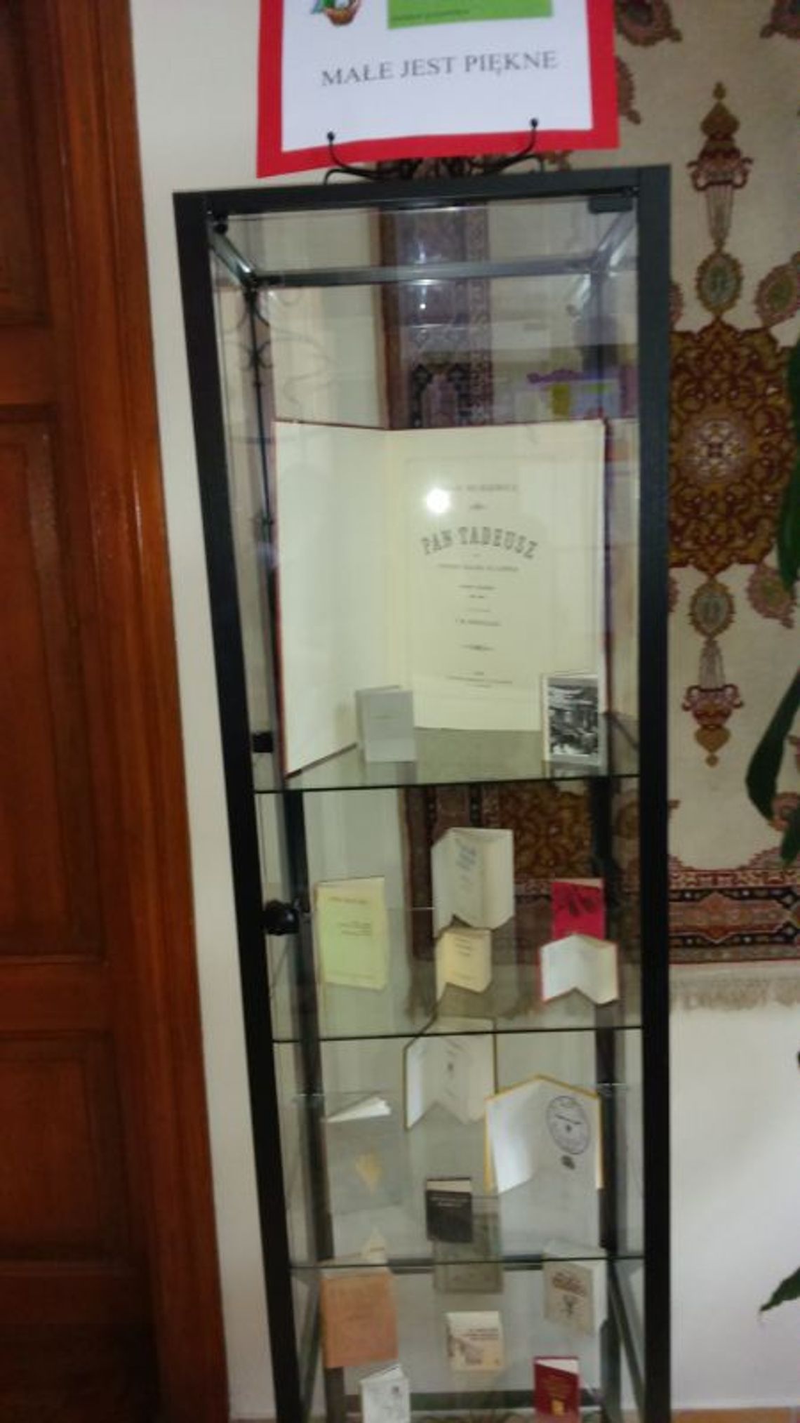 Świat miniatur w bibliotece Świat miniatur w bibliotece