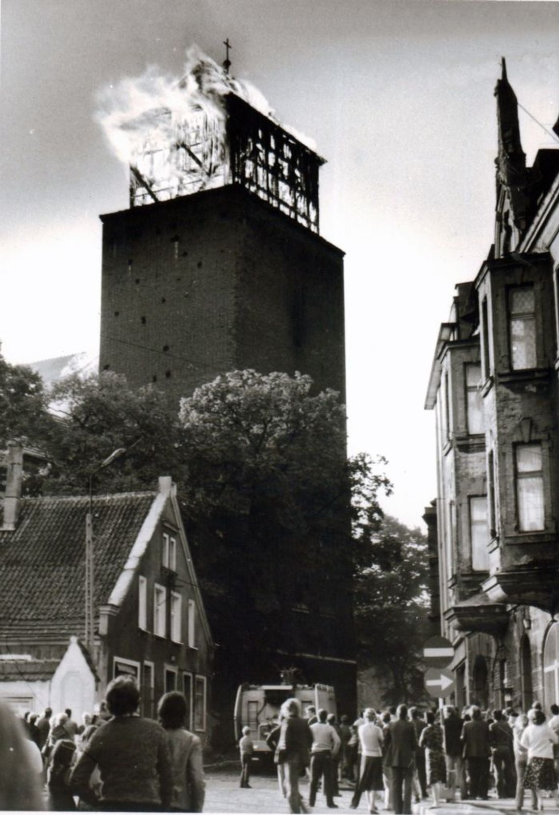 Świątynia w ogniu. Jak tczewianie ewakuowali staromiejską farę… Świątynia w ogniu. Jak tczewianie ewakuowali staromiejską farę…